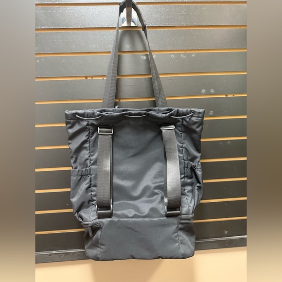 Beyond Yoga Black Convertible Tote Backpack with Shoe Compartment - Picture 6 of 6